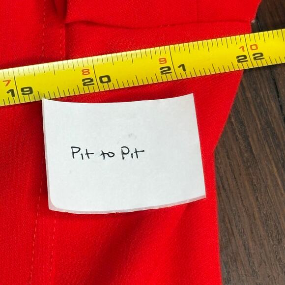 Escada Vintage Red Wool Short Sleeve Blazer Embroidered Eyelet 42 EU 12 US - Picture 11 of 12